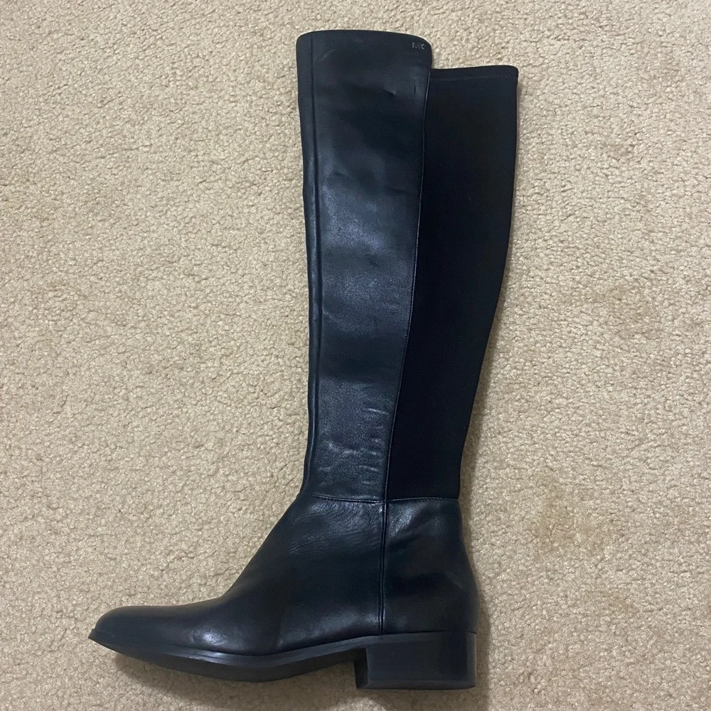 NWOB MICHAEL KORS Poly-Spandex & Black Leather Boots w MK Logo Women's Size 5M